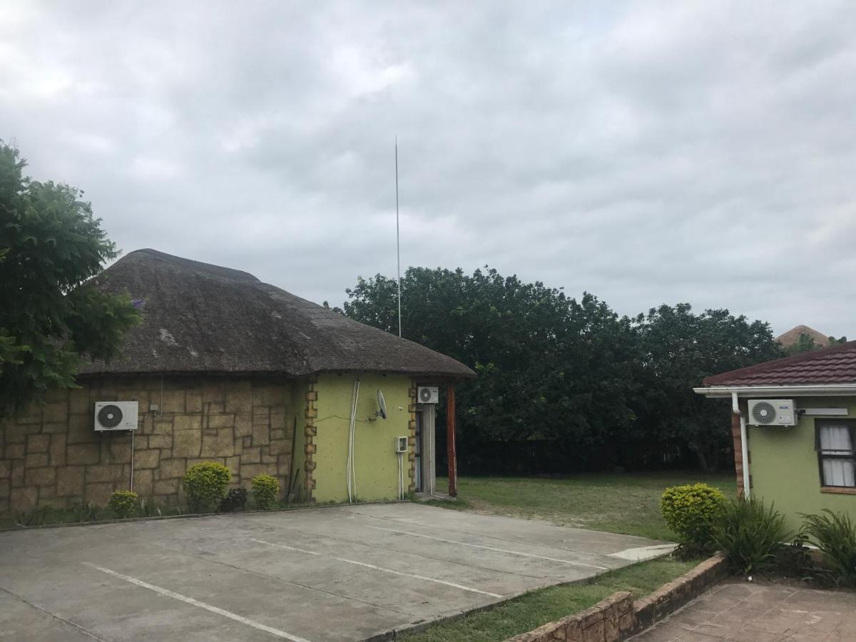 Sodwana Road Holiday Lodge Sodwana Bay Exterior foto